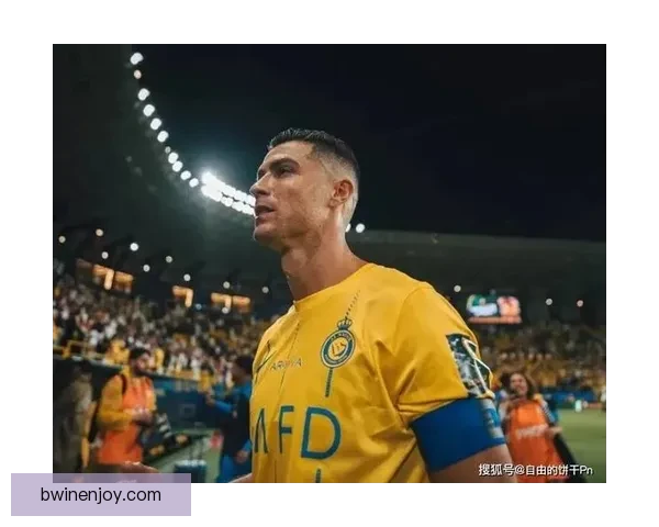 佩蒂特称C罗具备银幕潜质转型电影明星或将冲击奥斯卡演技全面 佩蒂特称C罗具备银幕潜质转型电影明星或将冲击奥斯卡演技全面